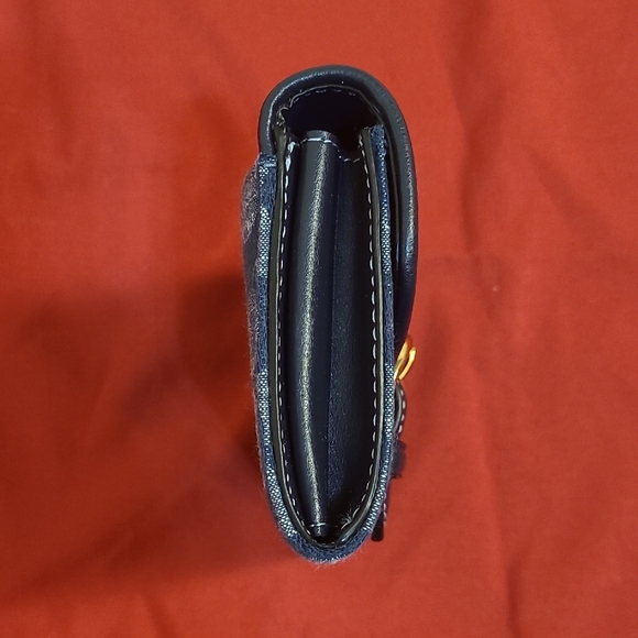 Coach Kleo Wallet In Chambray Gold/Denim - Picture 9 of 11